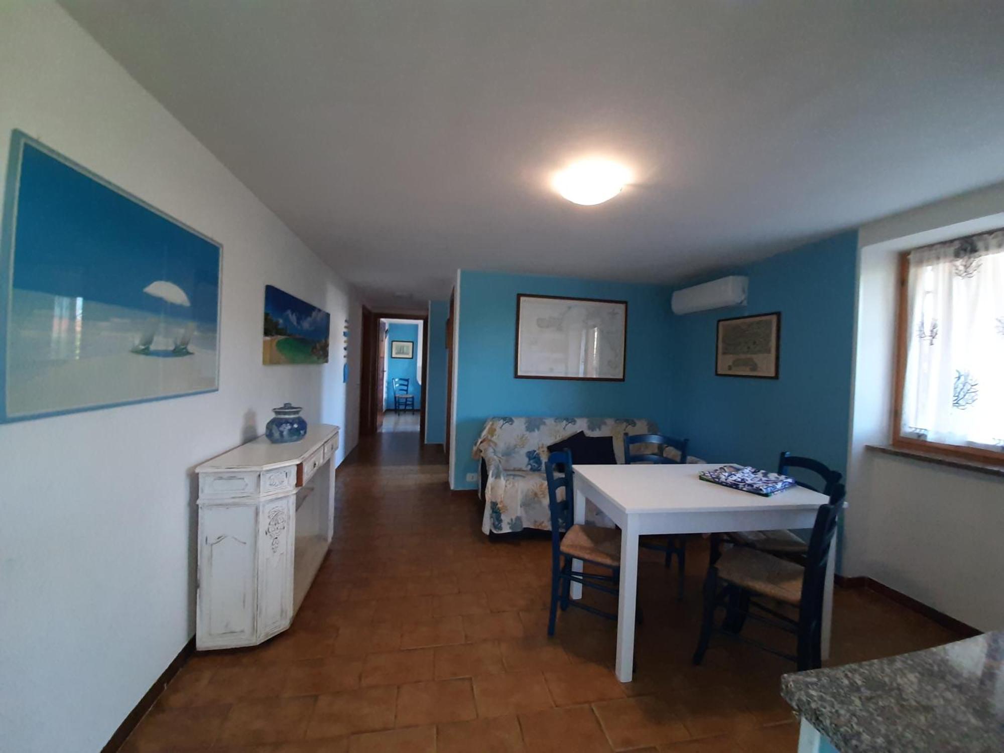 Villa Valentini: Beachfront Comfort with Garden and Private Parking Minturno Exterior photo