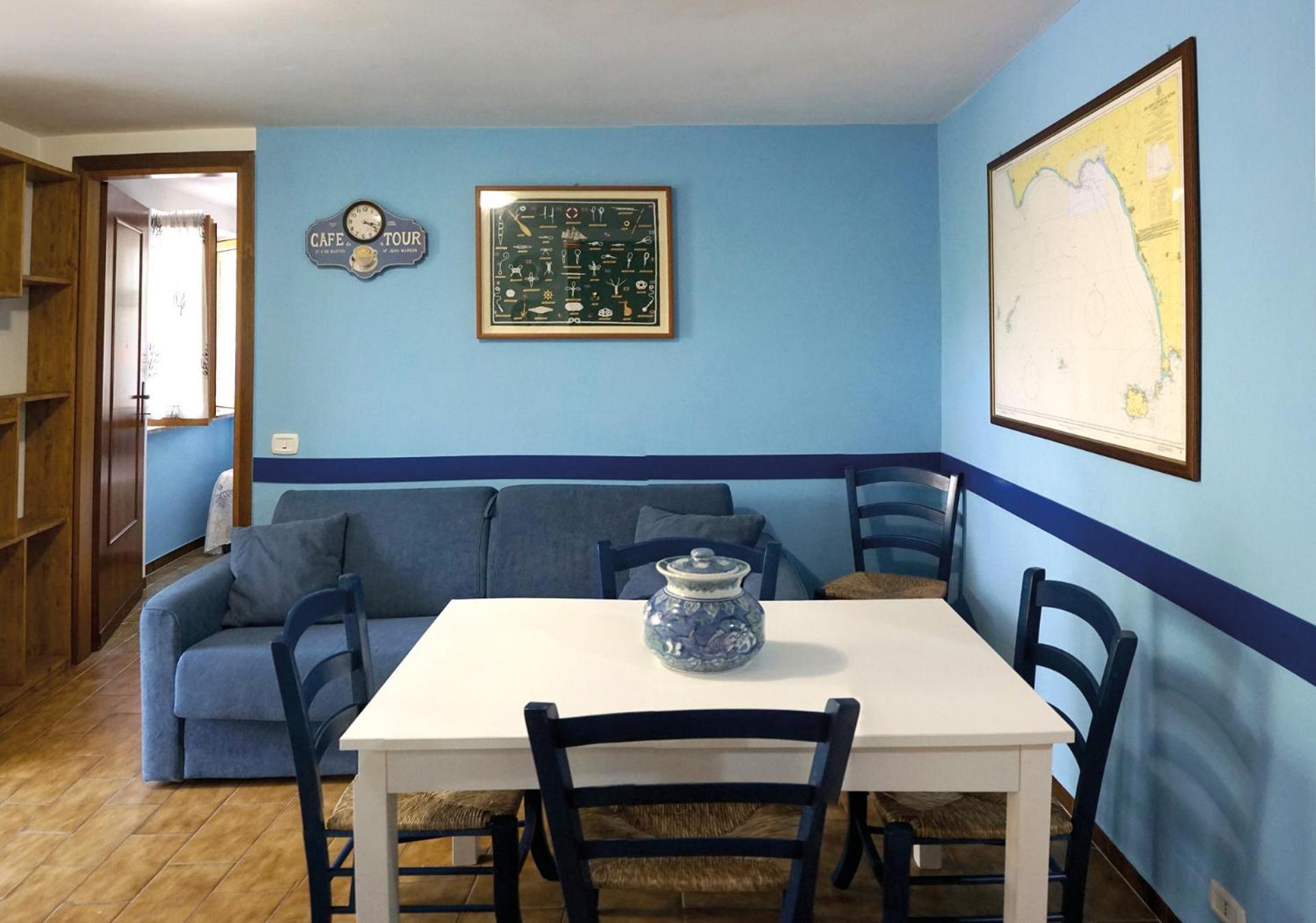 Villa Valentini: Beachfront Comfort with Garden and Private Parking Minturno Exterior photo